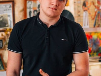 Грабеж или ножи: за что задерживали участников пикетов против Соловьева
